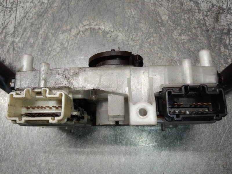 Recambio de mando luces para toyota land cruiser (j9) 3.0 turbodiesel referencia OEM IAM 8431035670 17A0896 17A164