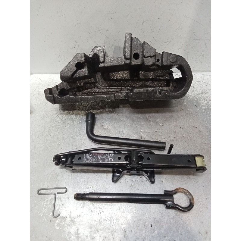 Recambio de gato para renault megane ii (bm0/1_, cm0/1_) 1.6 16v (bm0c, cm0c) referencia OEM IAM   