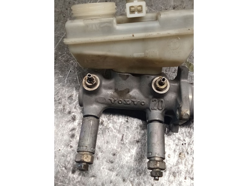 Recambio de bomba freno para volvo 460 (464) 1.8 referencia OEM IAM 311865  