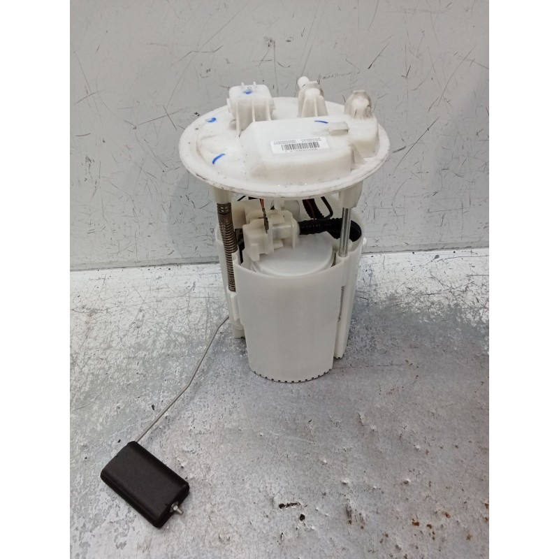 Recambio de bomba combustible para renault megane iii hatchback (bz0/1_, b3_) 1.6 16v (bz1b, bz1h) referencia OEM IAM 172020029R