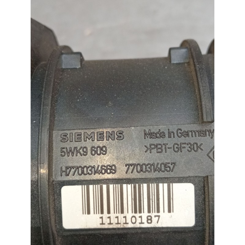 Recambio de caudalimetro para renault laguna ii (bg0/1_) 2.2 dci (bg0f) referencia OEM IAM 5WK9609 H7700314669 7700314057