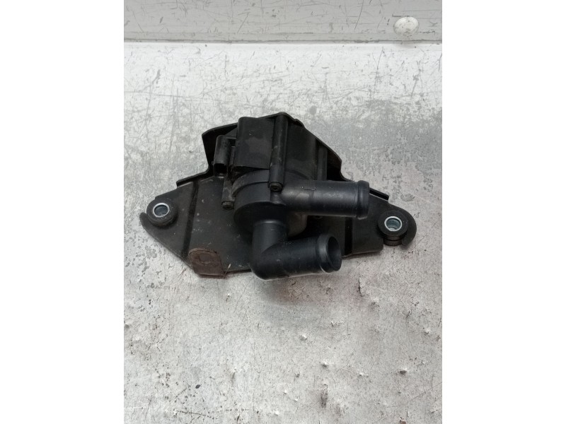 Recambio de bomba agua para citroën c-zero referencia OEM IAM 7806A066 705683000 