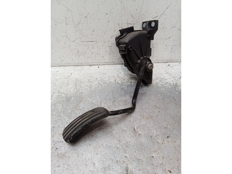 Recambio de potenciometro pedal para nissan primastar furgoneta (x83) 1.9 dci 100 referencia OEM IAM 6PV00811914 7700313060 