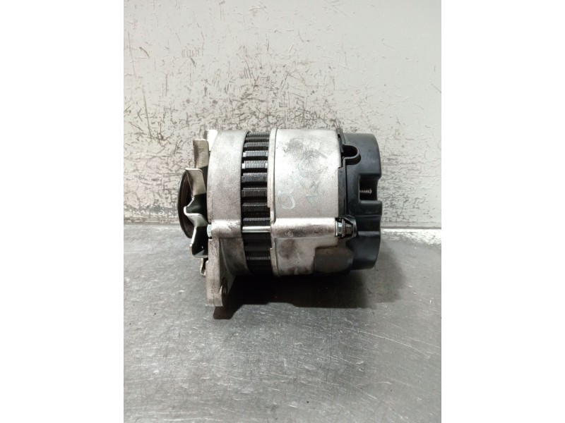 Recambio de alternador para ford fiesta iii (gfj) 1.4 referencia OEM IAM 8040306  