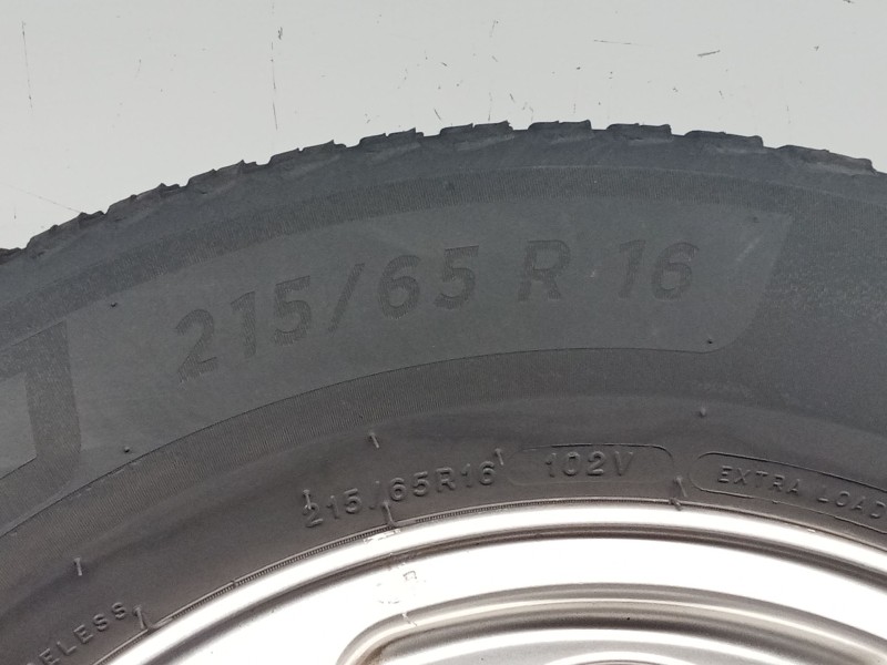 Recambio de juego llantas para mitsubishi montero io i (h6_w, h7_w) 1.8 gdi (h66w, h76w) referencia OEM IAM 215/65R16 102V JUEGO