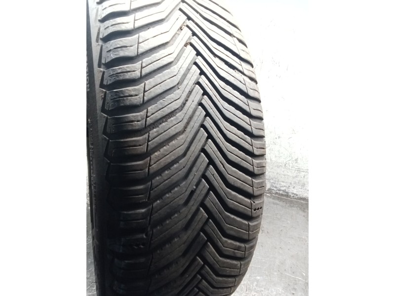 Recambio de juego llantas para mitsubishi montero io i (h6_w, h7_w) 1.8 gdi (h66w, h76w) referencia OEM IAM 215/65R16 102V JUEGO