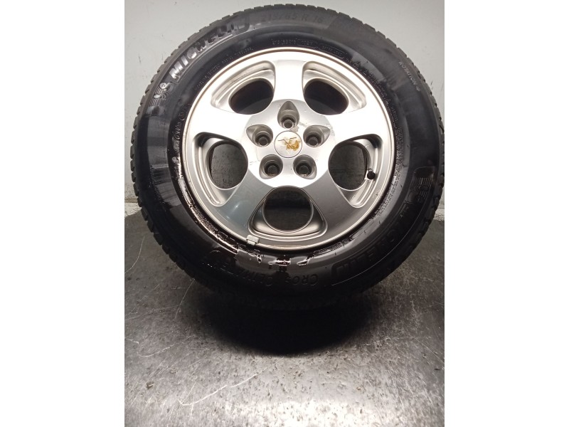 Recambio de juego llantas para mitsubishi montero io i (h6_w, h7_w) 1.8 gdi (h66w, h76w) referencia OEM IAM 215/65R16 102V JUEGO