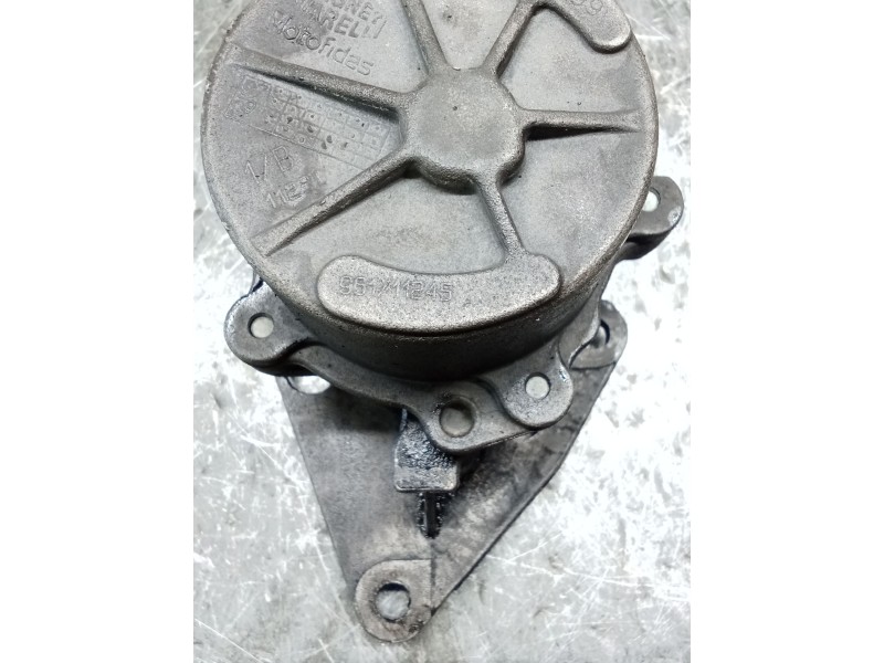Recambio de depresor freno / bomba vacio para peugeot expert furgoneta (222) 1.9 d 70 referencia OEM IAM 96111245 96111231 