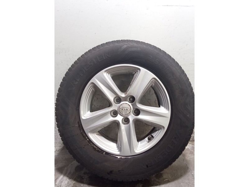Recambio de juego llantas para kia sportage iii (sl) 1.6 gdi referencia OEM IAM 215/70 R16 100H  