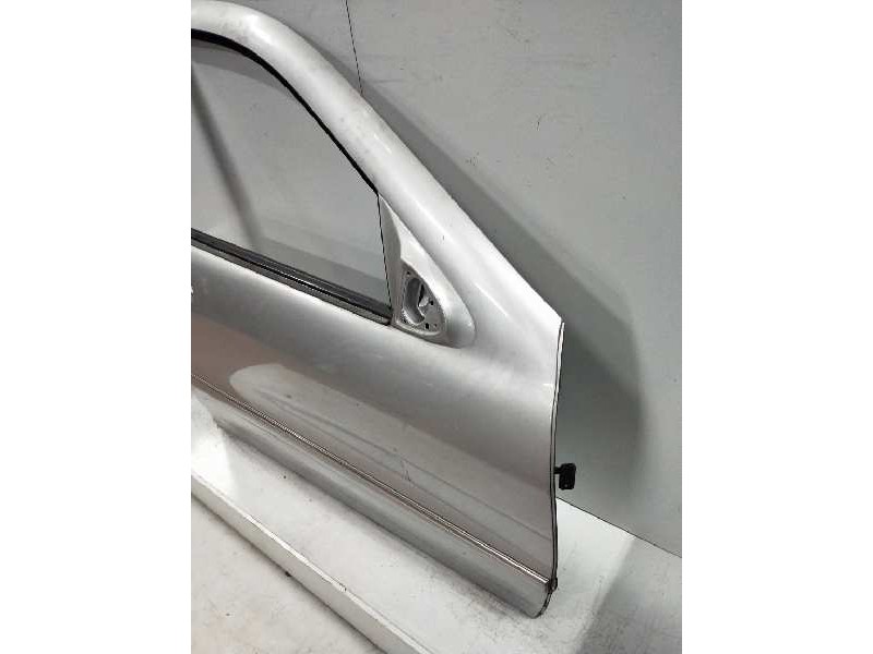 Recambio de puerta delantera derecha para mercedes clase s (w220) berlina 5.0 v8 24v cat referencia OEM IAM   
