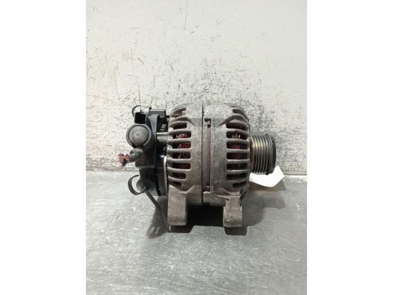Recambio de alternador para citroën c4 i (lc_) 2.0 hdi referencia OEM IAM 9646321880 0124525035 150A