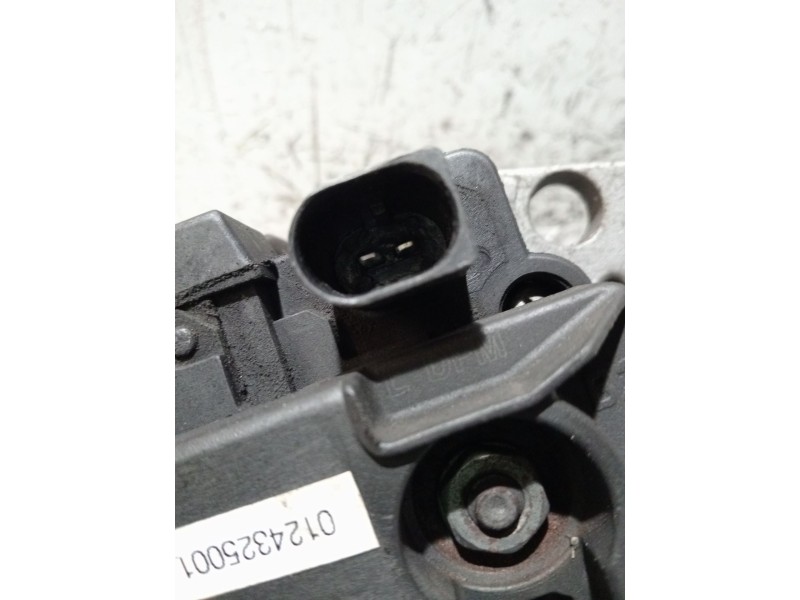 Recambio de alternador para skoda fabia i combi (6y5) 1.4 tdi referencia OEM IAM 8EL011710381 90A 