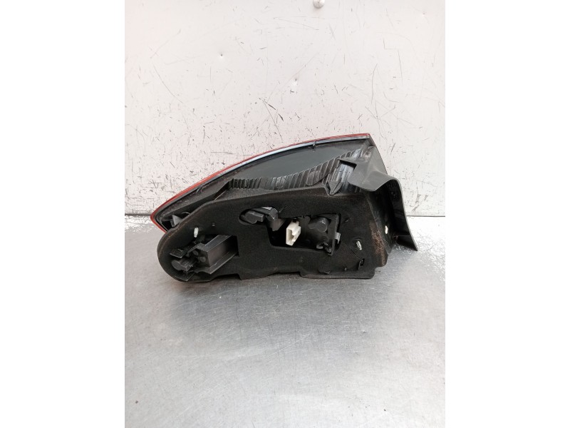 Recambio de piloto trasero izquierdo para peugeot 407 (6d_) 2.2 hdi 170 (6d4hth) referencia OEM IAM P890918452923  