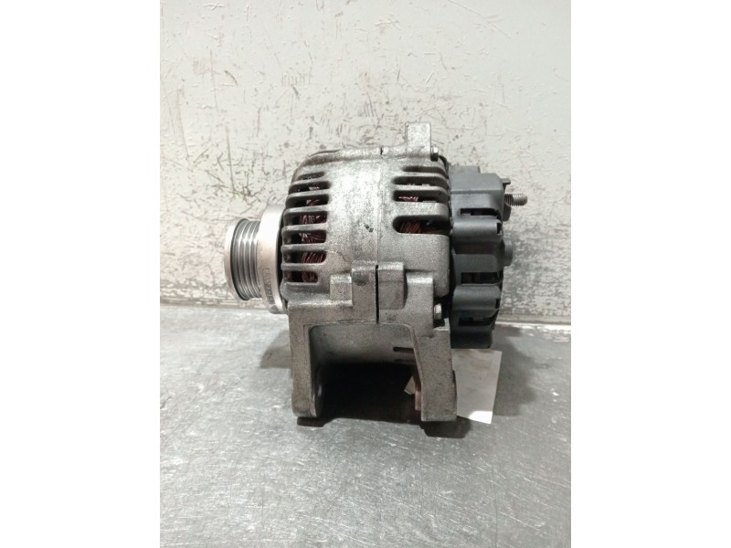 Recambio de alternador para renault megane ii (bm0/1_, cm0/1_) 1.6 16v (bm0c, cm0c) referencia OEM IAM 8200100907 2542664D 110A