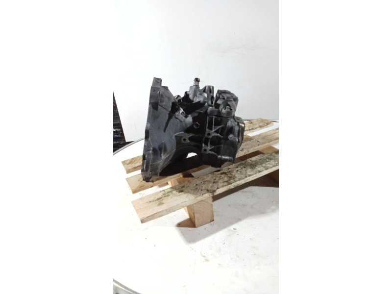 Recambio de caja cambios para opel corsa c (x01) 1.3 cdti (f08, f68) referencia OEM IAM F17W355 5v A258551
