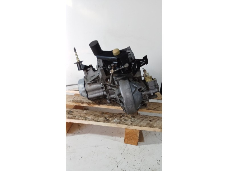 Recambio de caja cambios para peugeot expert furgoneta (222) 1.9 d 70 referencia OEM IAM 20DL22 5v 0445496A