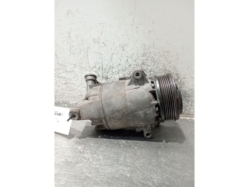 Recambio de compresor aire acondicionado para opel zafira / zafira family b (a05) 1.9 cdti (m75) referencia OEM IAM 13124752 401