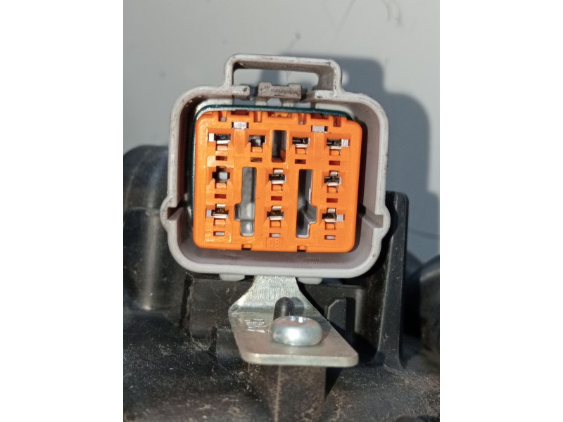 Recambio de faro derecho para citroën c-zero referencia OEM IAM   