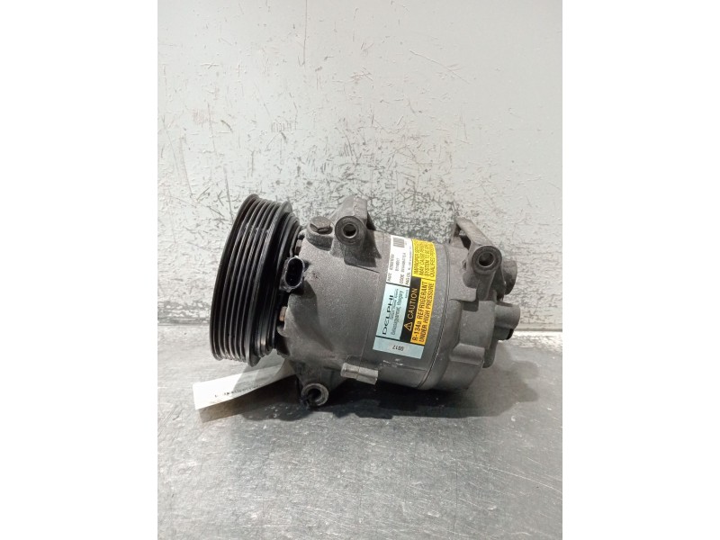 Recambio de compresor aire acondicionado para renault megane ii (bm0/1_, cm0/1_) 1.6 16v (bm0c, cm0c) referencia OEM IAM 8200316
