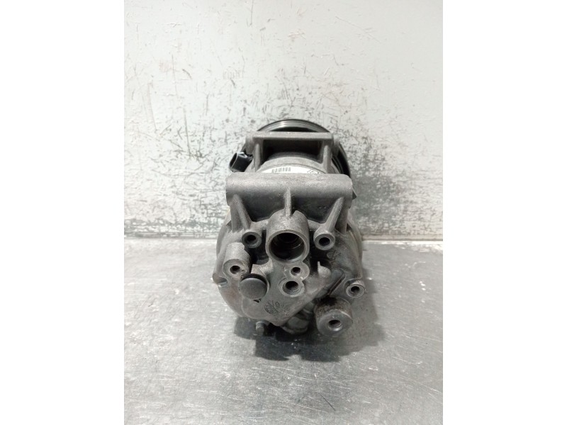 Recambio de compresor aire acondicionado para renault megane ii (bm0/1_, cm0/1_) 1.6 16v (bm0c, cm0c) referencia OEM IAM 8200316