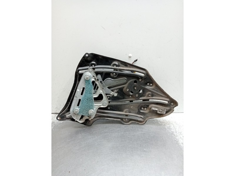 Recambio de elevalunas trasero derecho para mercedes-benz clk (c209) clk 270 cdi (209.316) referencia OEM IAM   