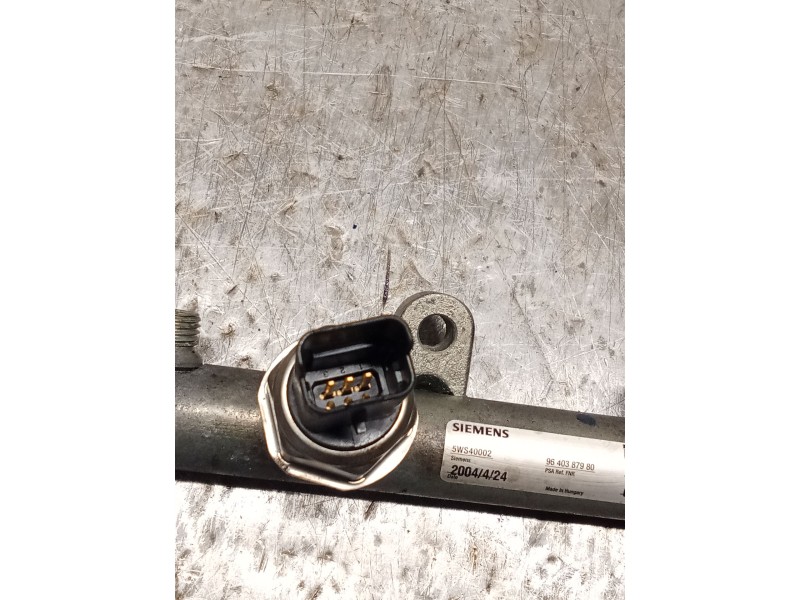 Recambio de rampa inyectora para citroën xsara (n1) 2.0 hdi 90 referencia OEM IAM 9640387980 5WS40002 