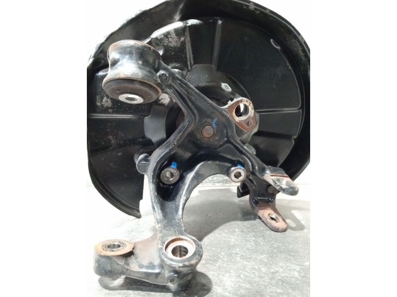 Recambio de mangueta trasera derecha para audi a4 b6 (8e2) 2.0 referencia OEM IAM 8E0615612J  