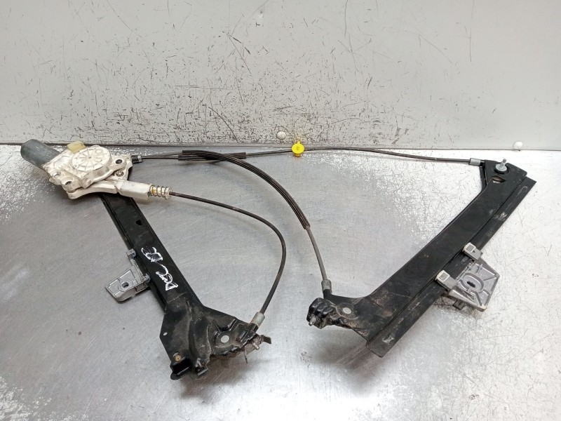 Recambio de elevalunas delantero derecho para mercedes-benz clk (c209) clk 270 cdi (209.316) referencia OEM IAM 0130821920  