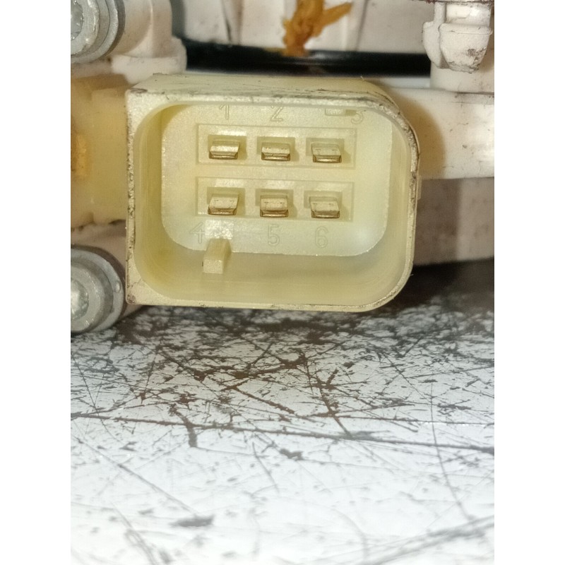 Recambio de elevalunas delantero derecho para mercedes-benz clk (c209) clk 270 cdi (209.316) referencia OEM IAM 0130821920  