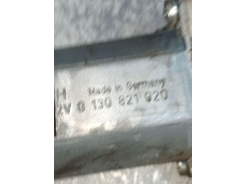 Recambio de elevalunas delantero derecho para mercedes-benz clk (c209) clk 270 cdi (209.316) referencia OEM IAM 0130821920  