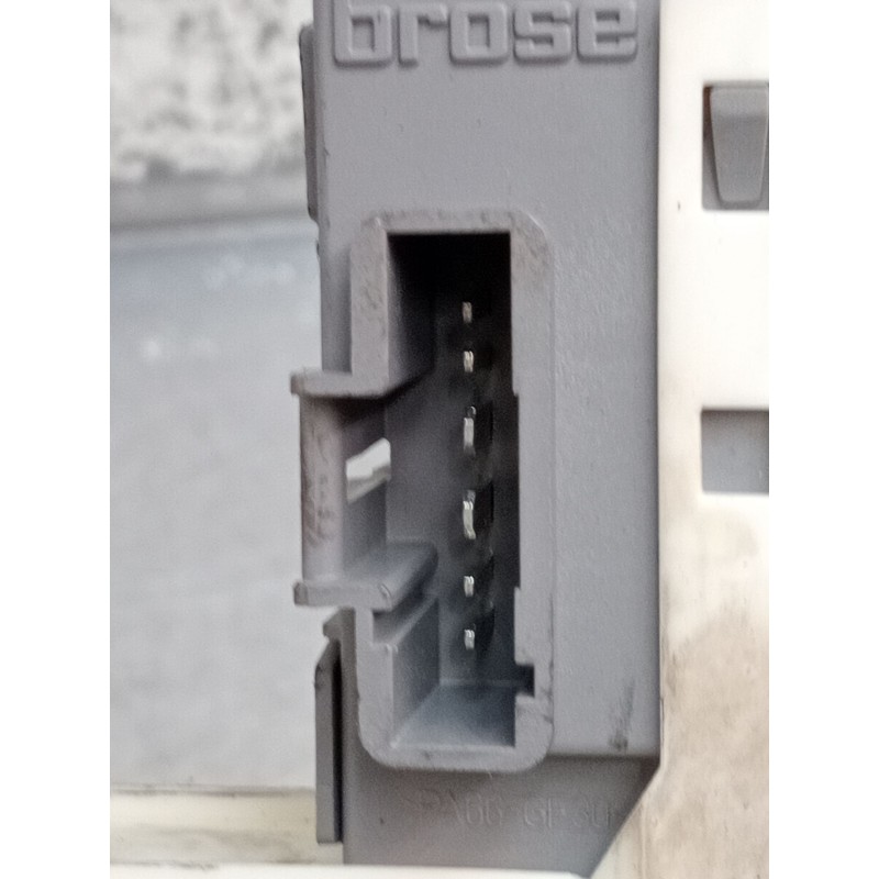 Recambio de elevalunas trasero derecho para peugeot 407 (6d_) 2.2 hdi 170 (6d4hth) referencia OEM IAM 9644893680 994334103 