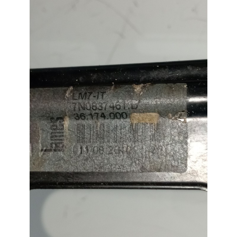 Recambio de elevalunas delantero izquierdo para volkswagen sharan (7n1, 7n2) 2.0 tdi referencia OEM IAM 8K0959802B 5P 7N0837461D