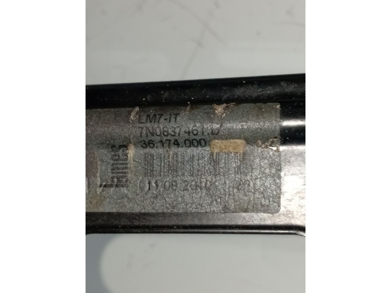 Recambio de elevalunas delantero izquierdo para volkswagen sharan (7n1, 7n2) 2.0 tdi referencia OEM IAM 8K0959802B 5P 7N0837461D