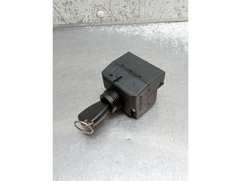 Recambio de conmutador de arranque para mercedes-benz clk (c209) clk 270 cdi (209.316) referencia OEM IAM 2095452308 33002421 33