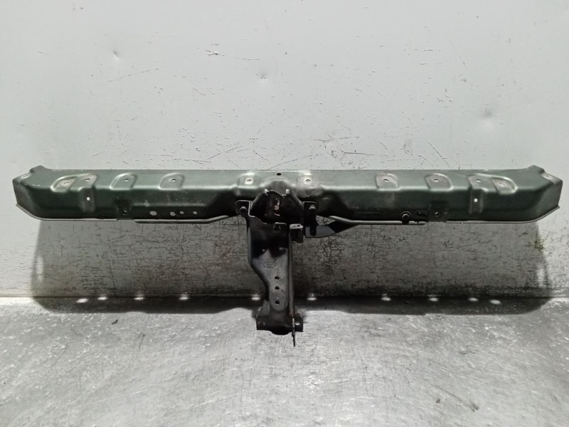 Recambio de panel frontal para kia sorento i (jc) 2.5 crdi referencia OEM IAM   