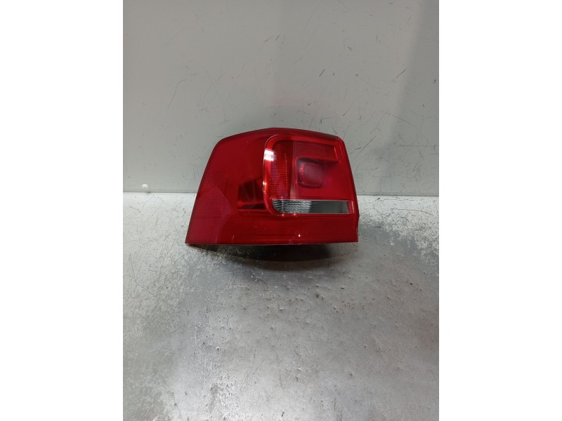 Recambio de piloto trasero izquierdo para volkswagen sharan (7n1, 7n2) 2.0 tdi referencia OEM IAM 7N0945095D 89504946 