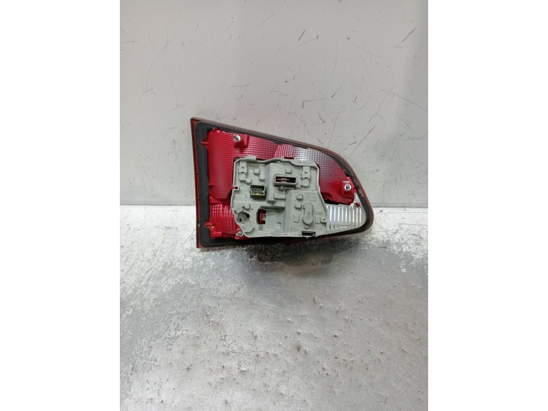 Recambio de piloto trasero derecho interior para volkswagen sharan (7n1, 7n2) 2.0 tdi referencia OEM IAM 7N0945094F 89504967 