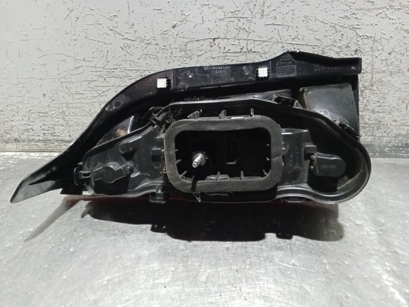 Recambio de piloto trasero derecho para skoda citigo (nf1) 1.0 referencia OEM IAM 1ST945112C 169808 