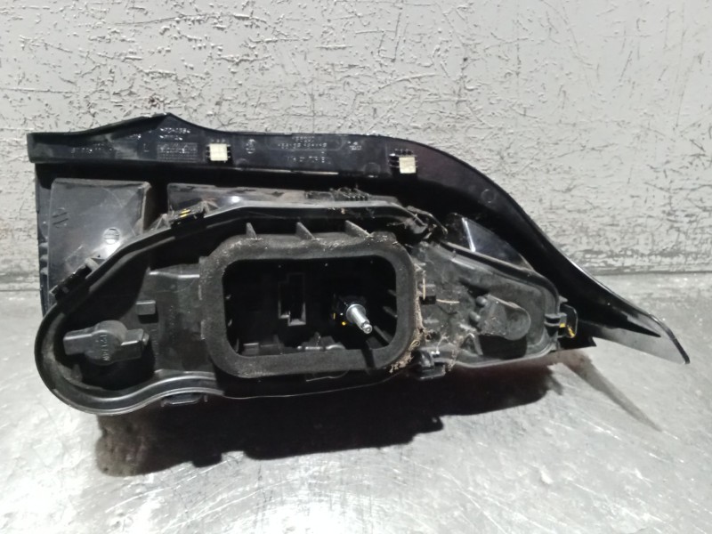 Recambio de piloto trasero izquierdo para skoda citigo (nf1) 1.0 referencia OEM IAM 1ST945095E 16111F 