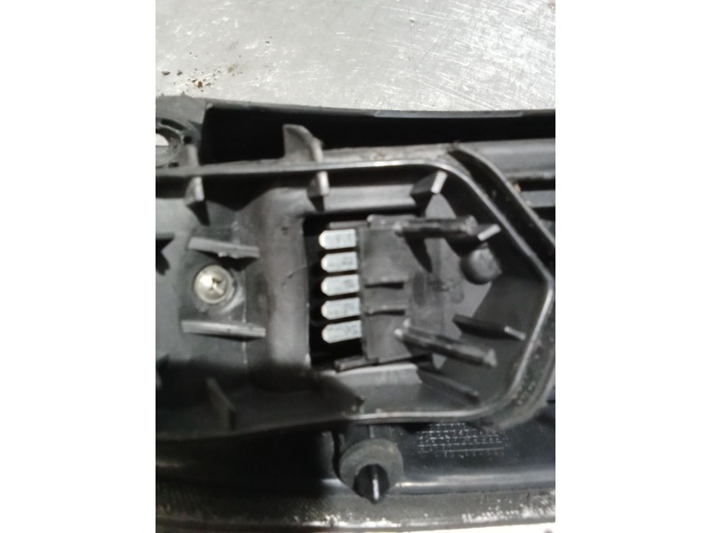 Recambio de piloto trasero izquierdo para opel corsa c (x01) 1.3 cdti (f08, f68) referencia OEM IAM   