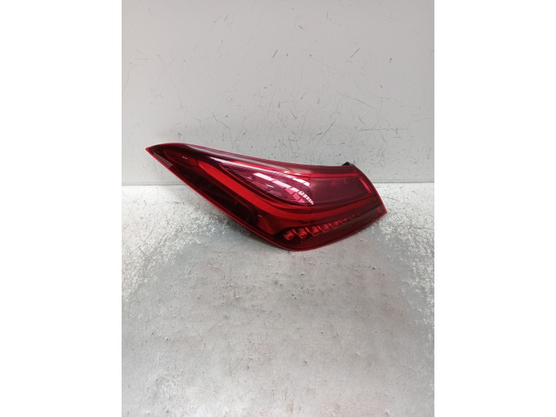 Recambio de piloto trasero izquierdo para mercedes-benz cla shooting brake (x118) cla 200 d (118.612) referencia OEM IAM A118906