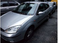 ford focus berlina (cak) del año 2001