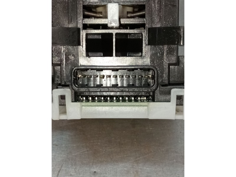 Recambio de mando luces para citroën c-zero referencia OEM IAM E380013 17D706 