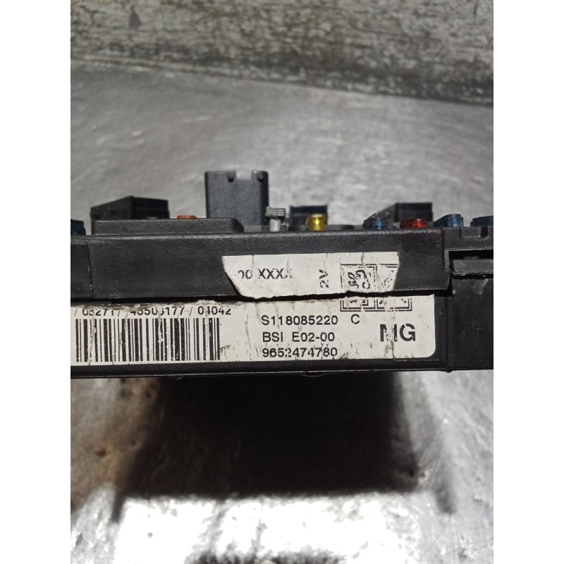 Recambio de caja reles / fusibles para peugeot 206 hatchback (2a/c) 2.0 hdi 90 referencia OEM IAM 9652474780 S118085220 