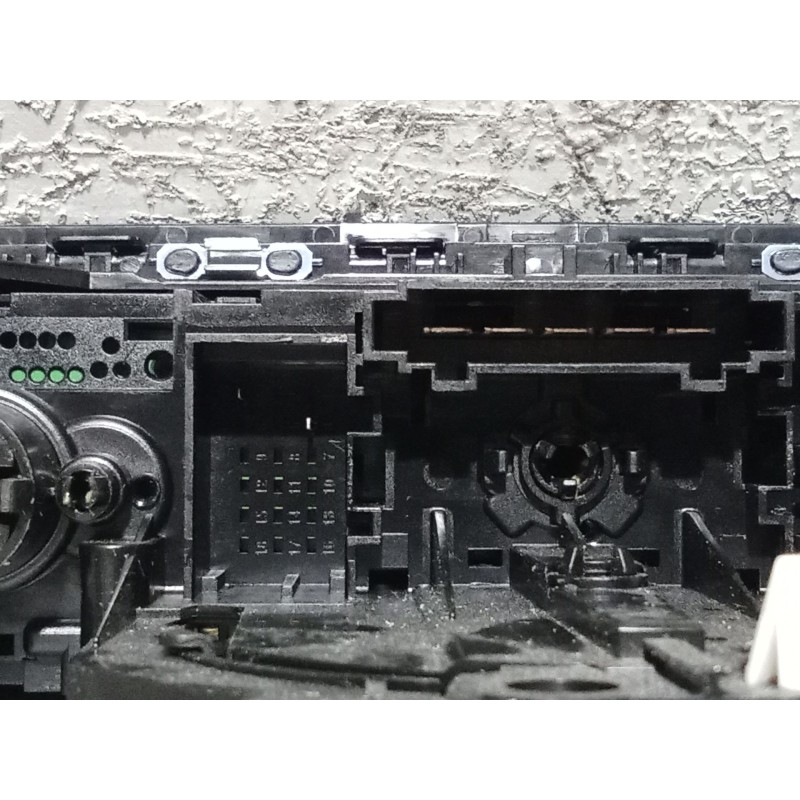 Recambio de mando calefaccion / aire acondicionado para skoda citigo (nf1) 1.0 referencia OEM IAM 1ST820045N RADIO CON MANDOS DE
