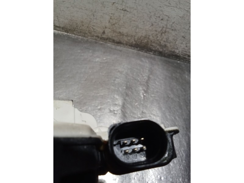 Recambio de motor cierre centralizado trasero derecho para skoda citigo (nf1) 1.0 referencia OEM IAM 1S4839015G 5P 