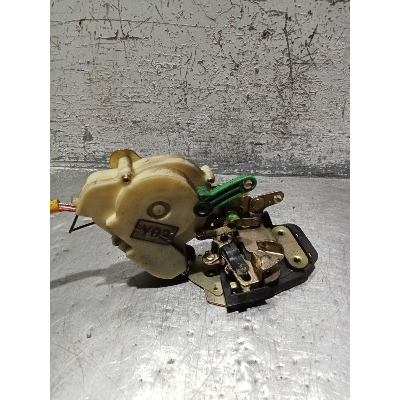 Recambio de motor cierre centralizado trasero izquierdo para kia sorento i (jc) 2.5 crdi referencia OEM IAM 5P  
