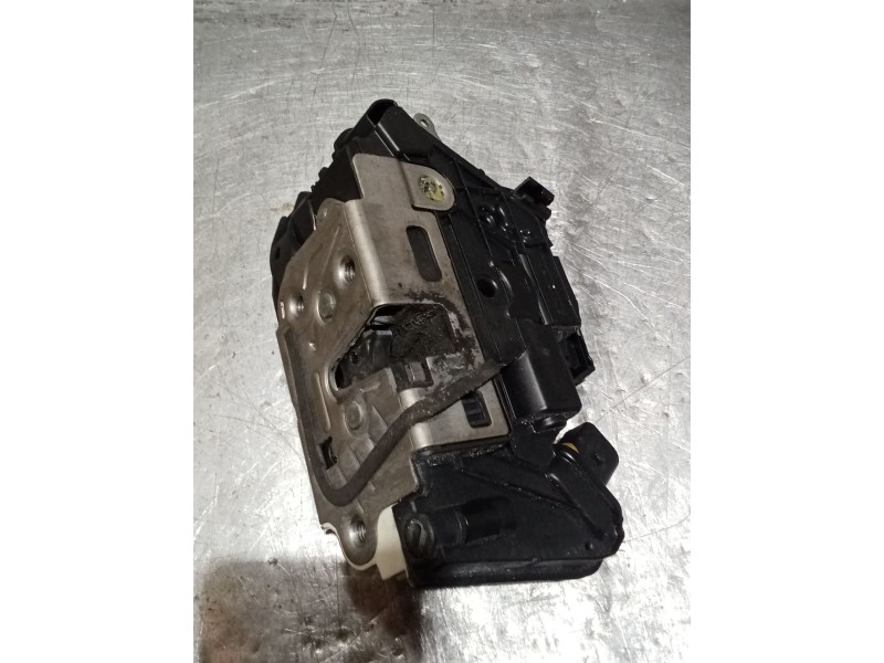 Recambio de motor cierre centralizado delantero derecho para skoda citigo (nf1) 1.0 referencia OEM IAM 1S1837016M 5P 