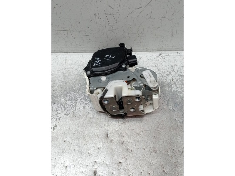 Recambio de motor cierre centralizado trasero izquierdo para citroën c-zero referencia OEM IAM  5P 