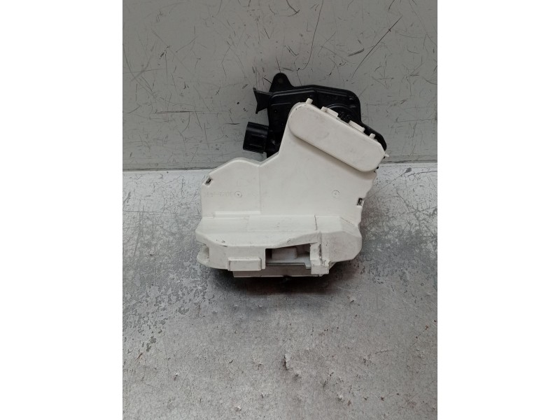 Recambio de motor cierre centralizado trasero izquierdo para citroën c-zero referencia OEM IAM  5P 